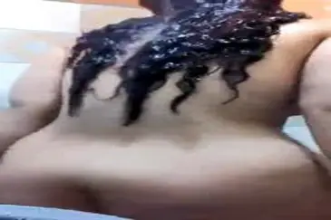 Dokumentasi Tante Janda Semok Cantik Live Mandi poster