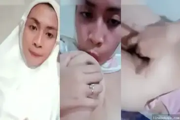 Liar! Ukhti Mukena Binal Ngangkang Bikin Crot poster